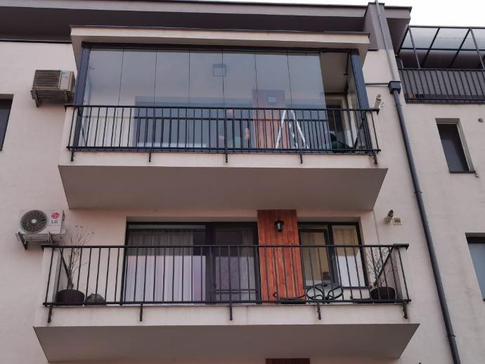 Renovarea balconului deschis in 5 pasi - 2 balcoane bloc sus inchis jos deschis