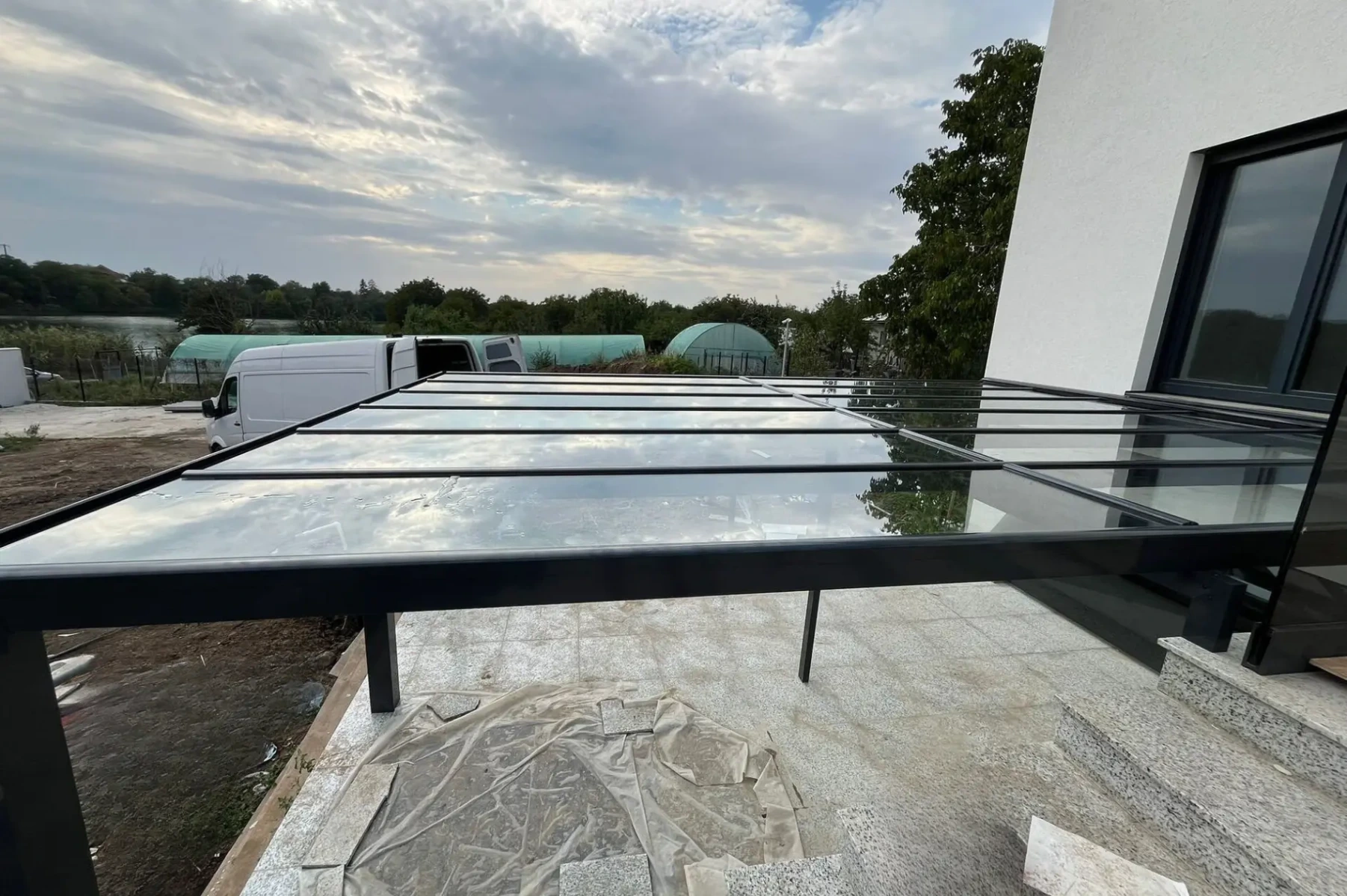 Acoperire Terasă cu Acoperiș din Sticlă în București