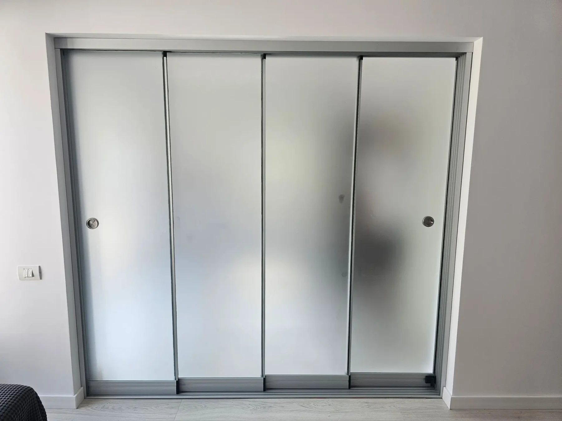 Delimitare interioară cu Valedo Sliding în Popești Leordeni