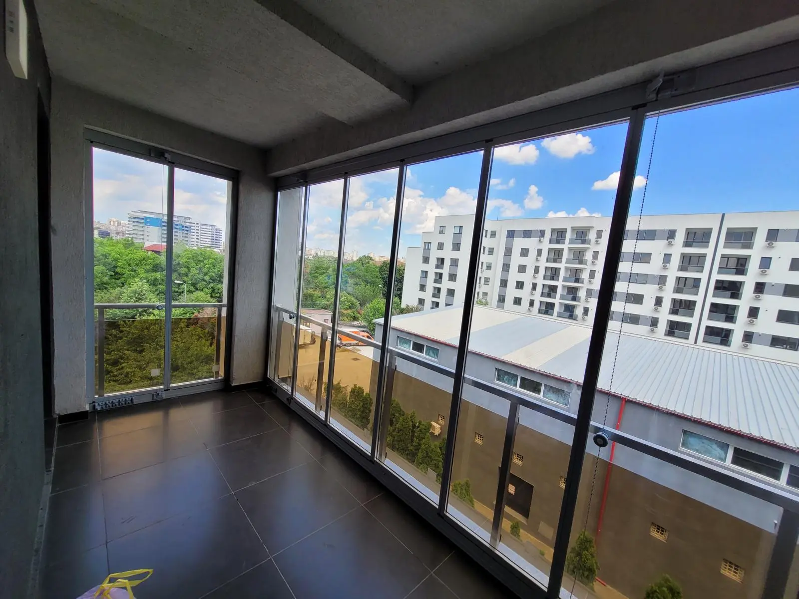 Închidere Balcon cu Sistemul Valedo ICS în Ilfov