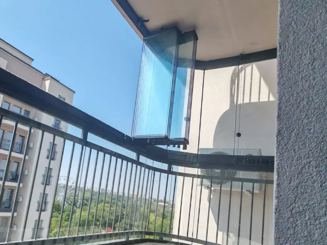 Închidere Balcon Semirotund cu Valedo BKS în București