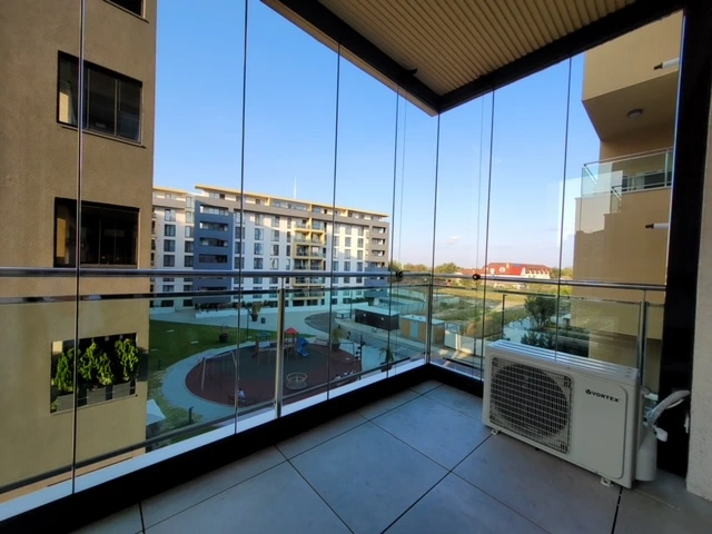 Am nevoie de autorizație dacă vreau să îmi închid balconul cu un sistem Valedo?