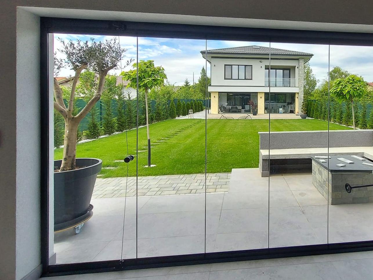 Închidere terasă cu sticlă - Avantaje