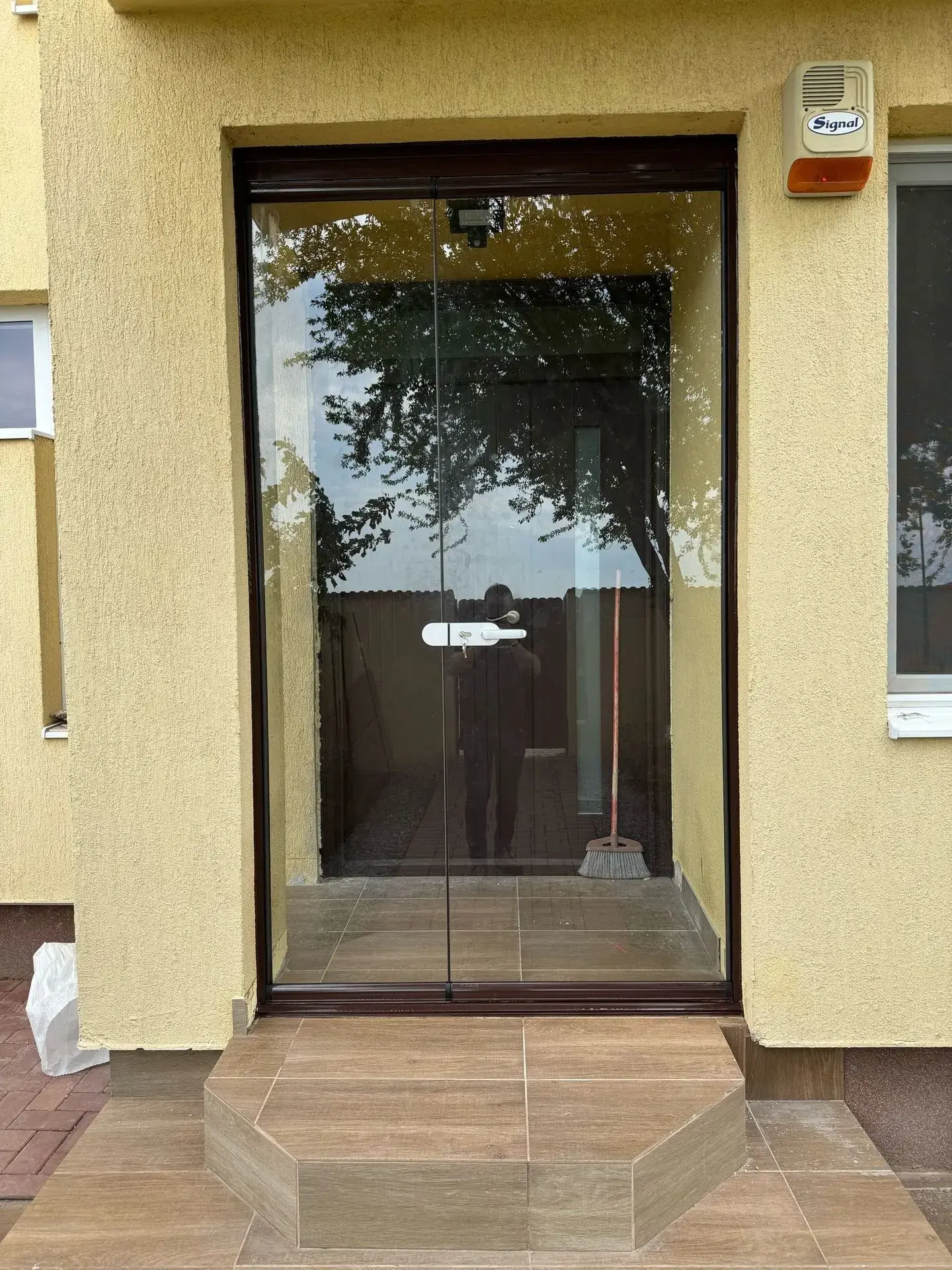 Inchidere terasa corbeanca cu sticla