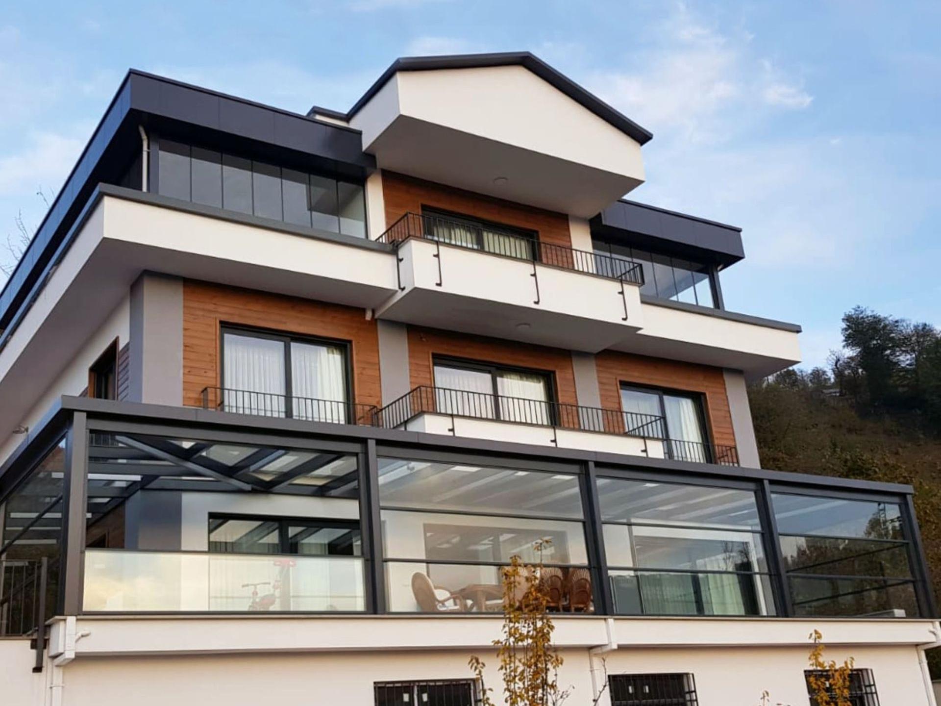 Valedo MotionGlass - sistem automatizat cu telecomanda Valedo MotionGlass - sistem automatizat cu telecomanda