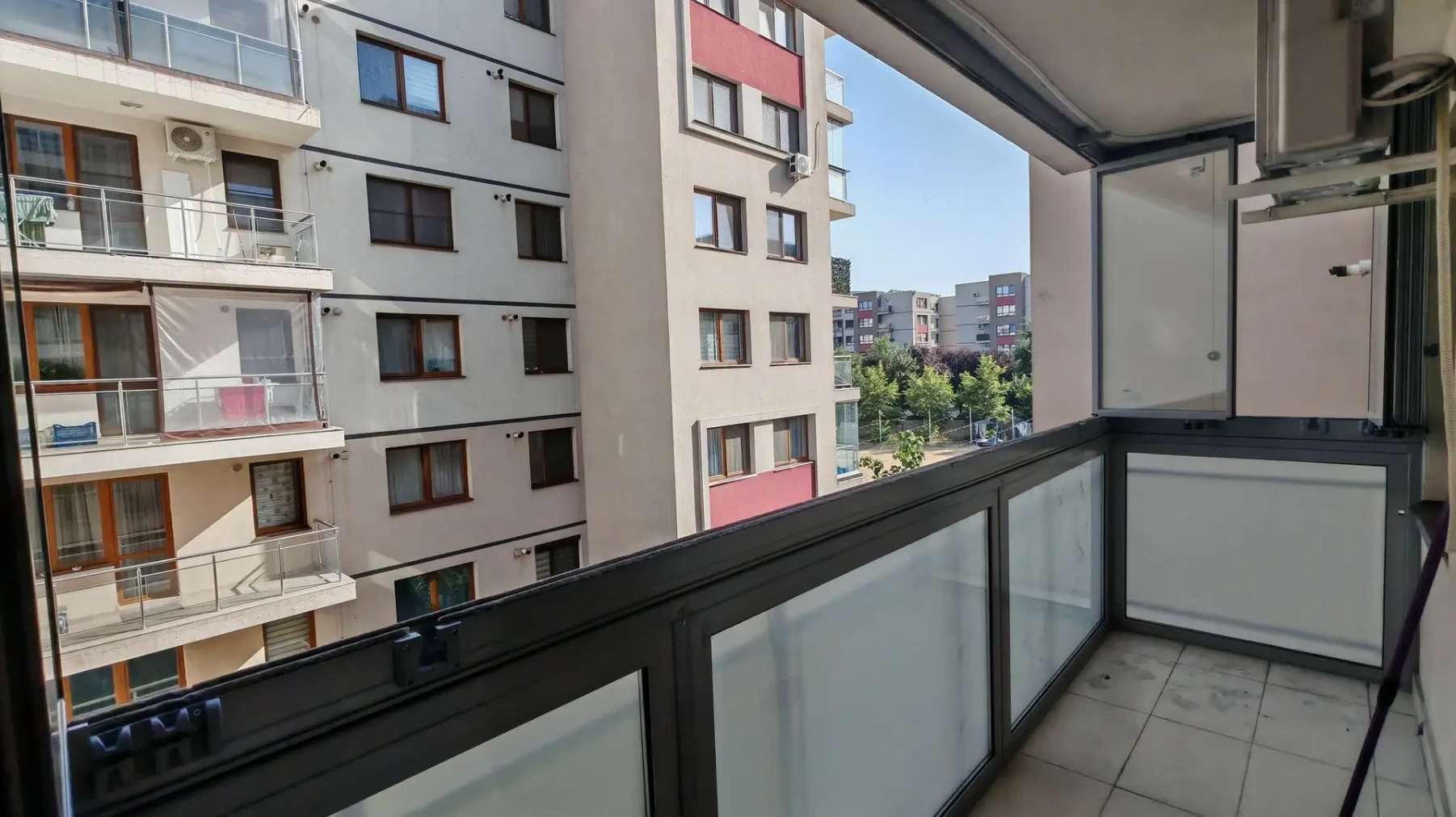 Închidere Balcon cu Sistemul Glisant ICS Valedo în București