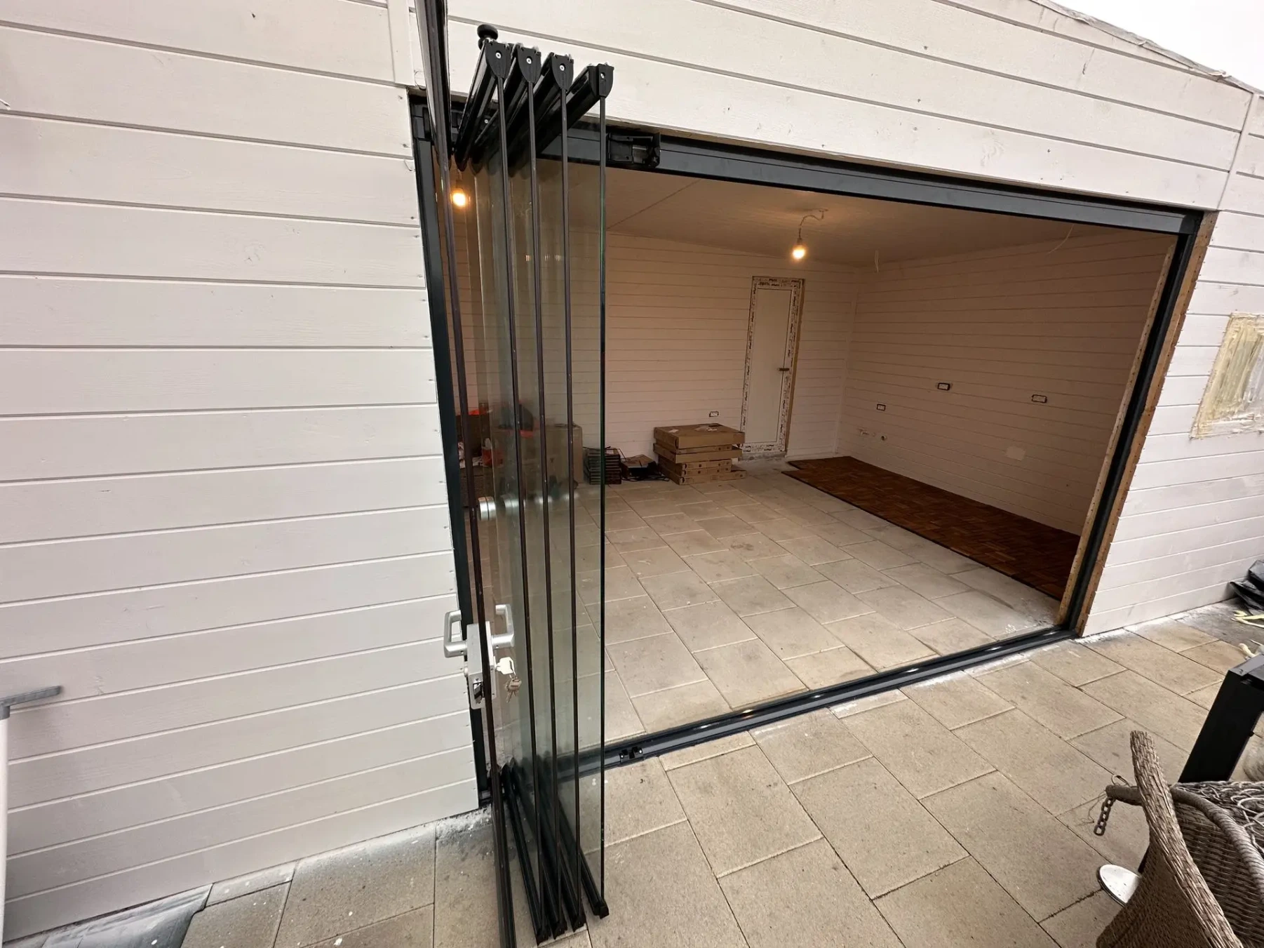 Terasă închisă cu sistemul glisant Valedo BKS-T în București