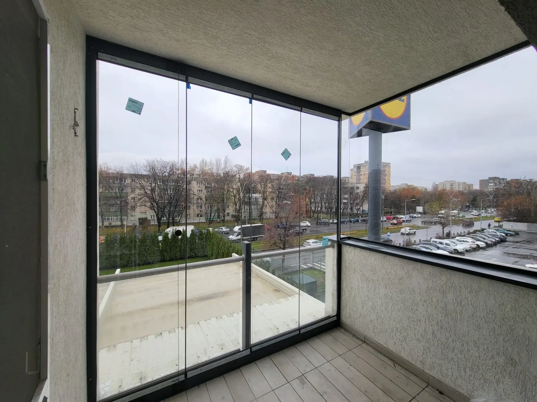 Închidere balcon în complex rezidențial cu Valedo BKS în București