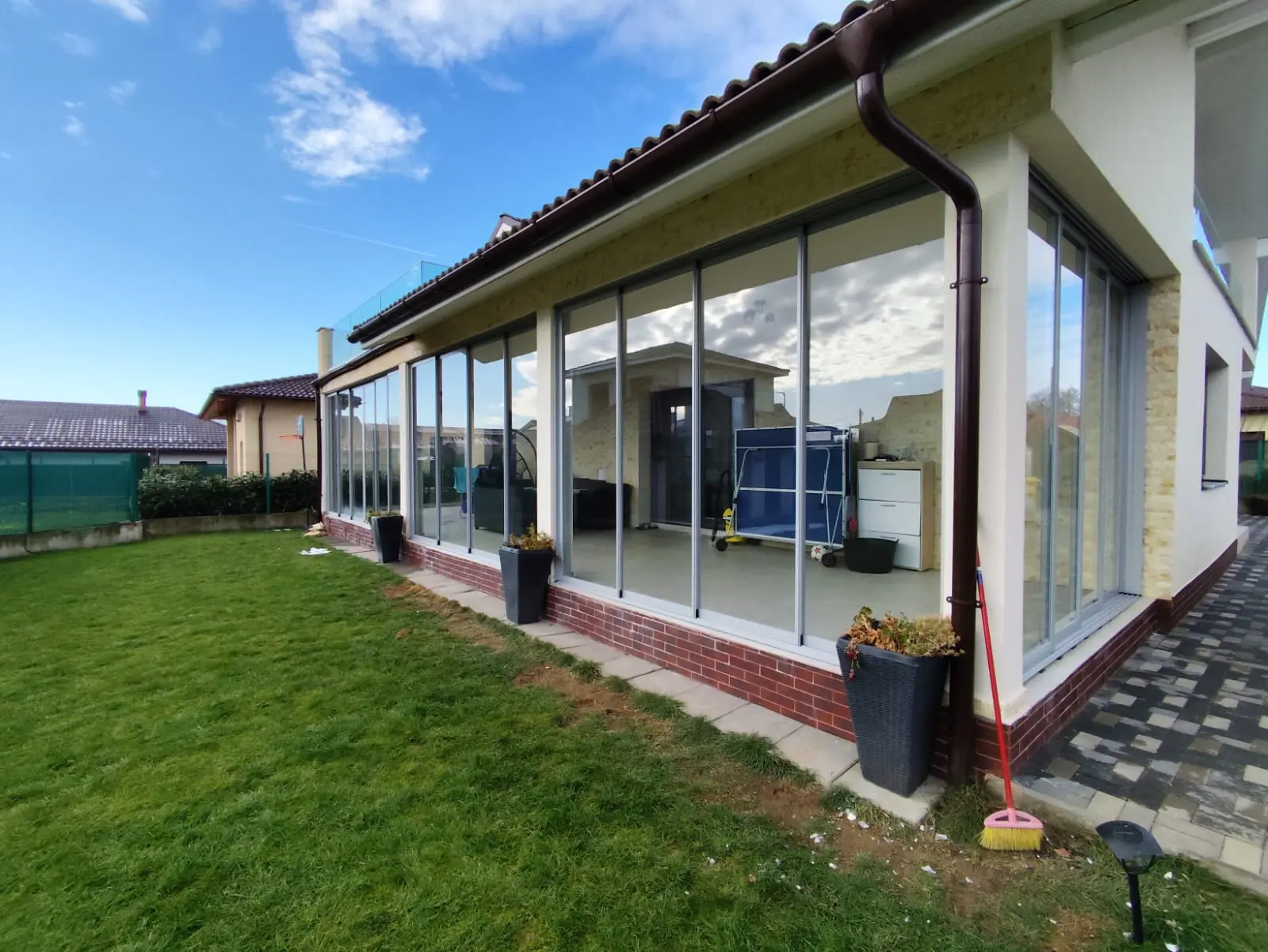 Terasă închisă cu sistemul Valedo IS în Maramureș