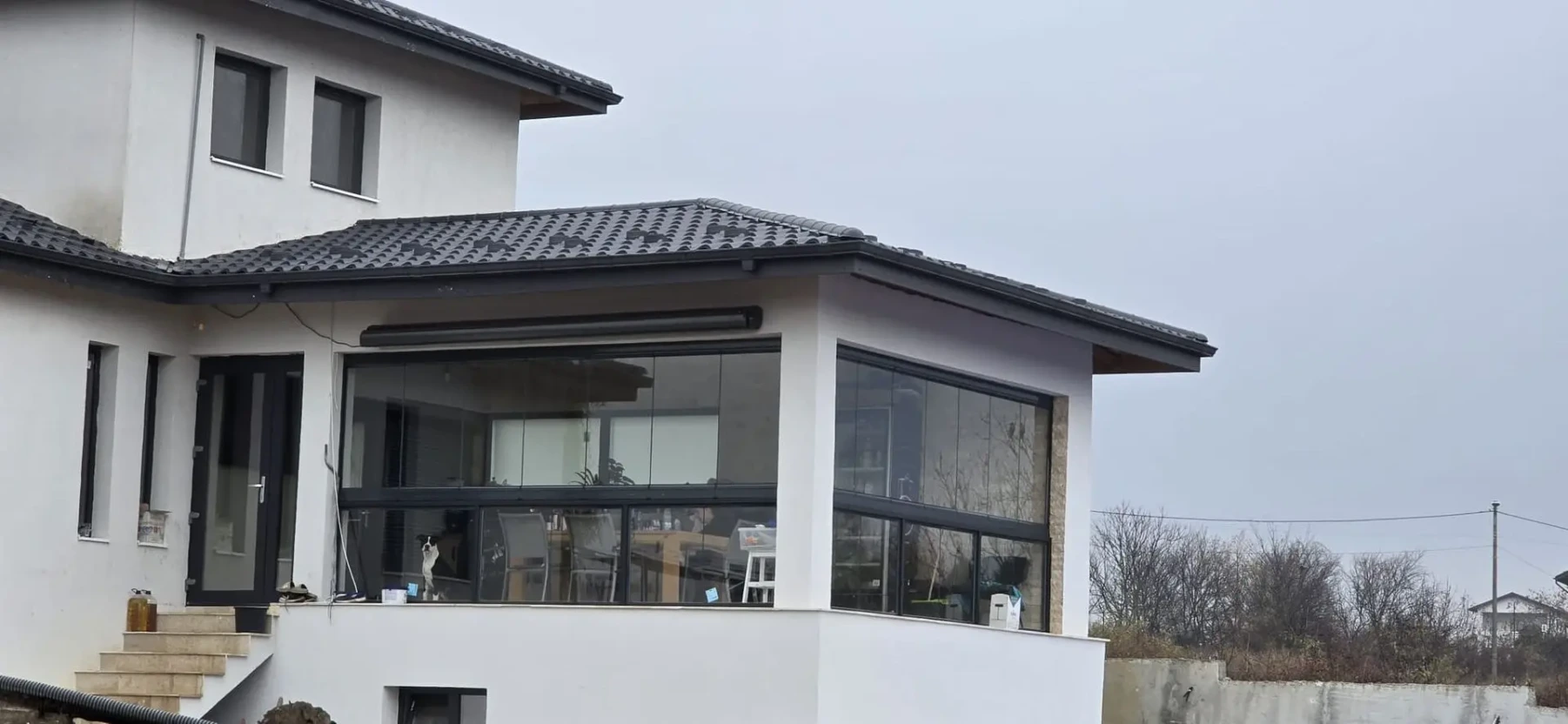 Terasă de casă închisă cu sistemul Valedo BKS în Ilfov