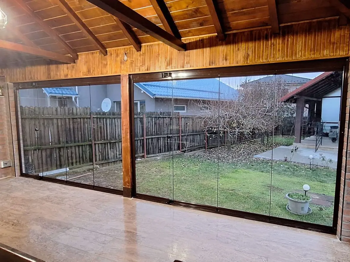 Închidere Foișor cu Sistem Glisant Valedo BKS-T în Argeș