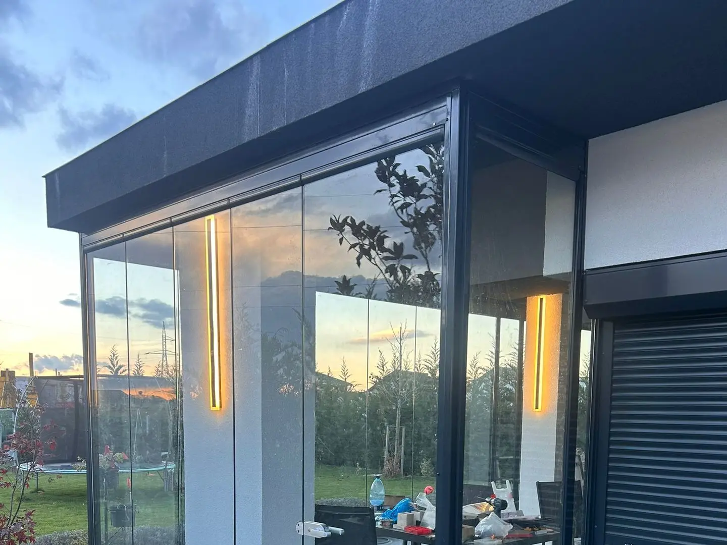 Terasă închisă cu sistemul glisant Valedo BKS-T în Arad