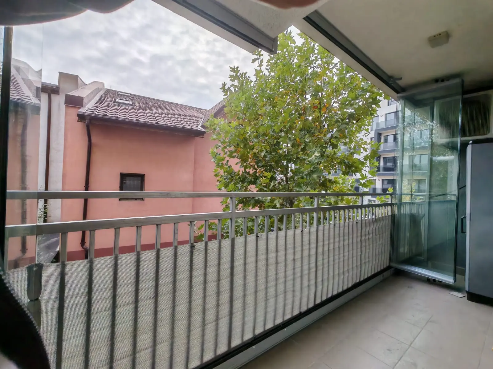 inchidere-balcon-in-bucuresti-85