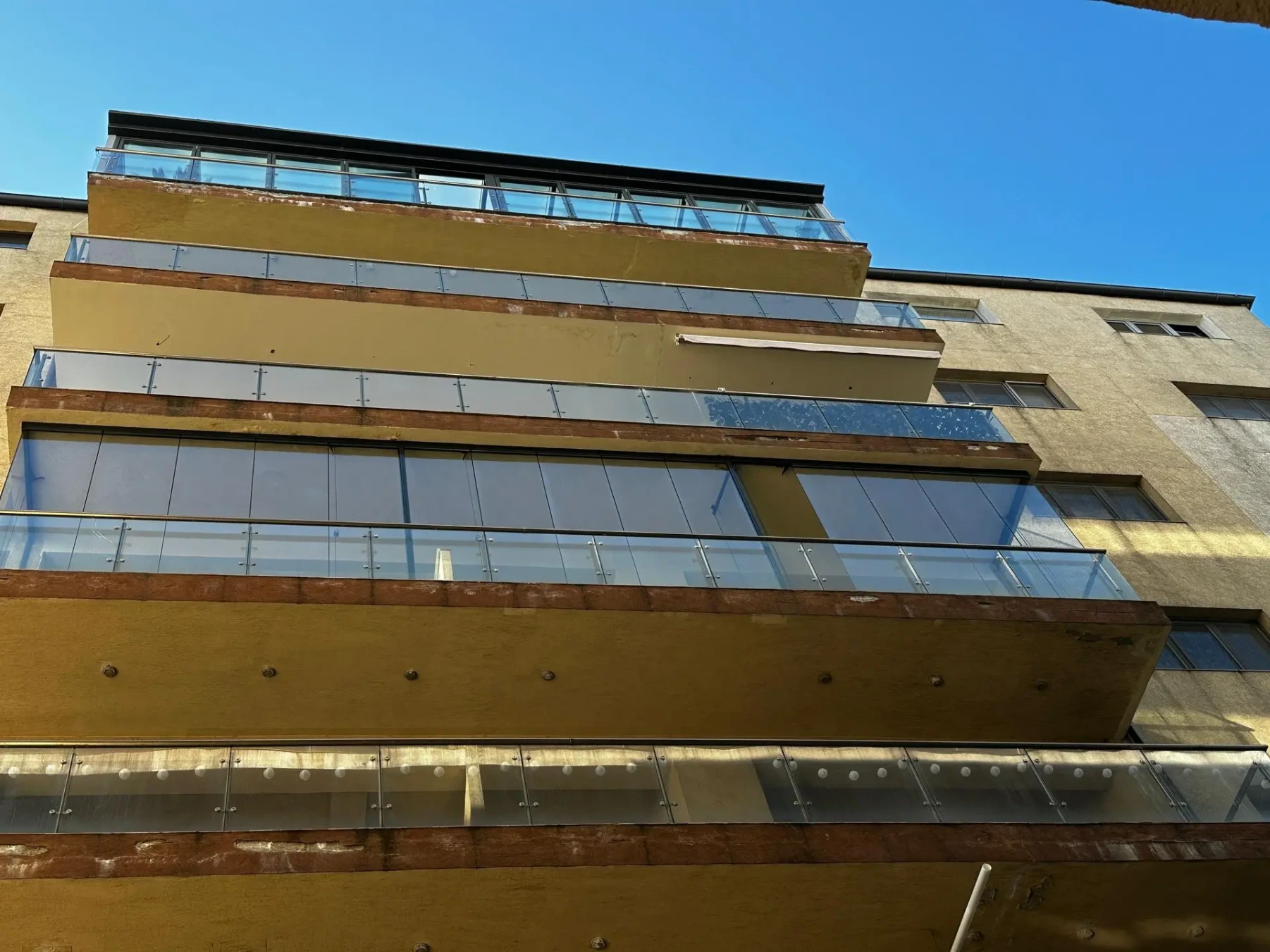 Închidere balcon cu sistemul glisant Valedo BKS în Pipera | valedo.ro