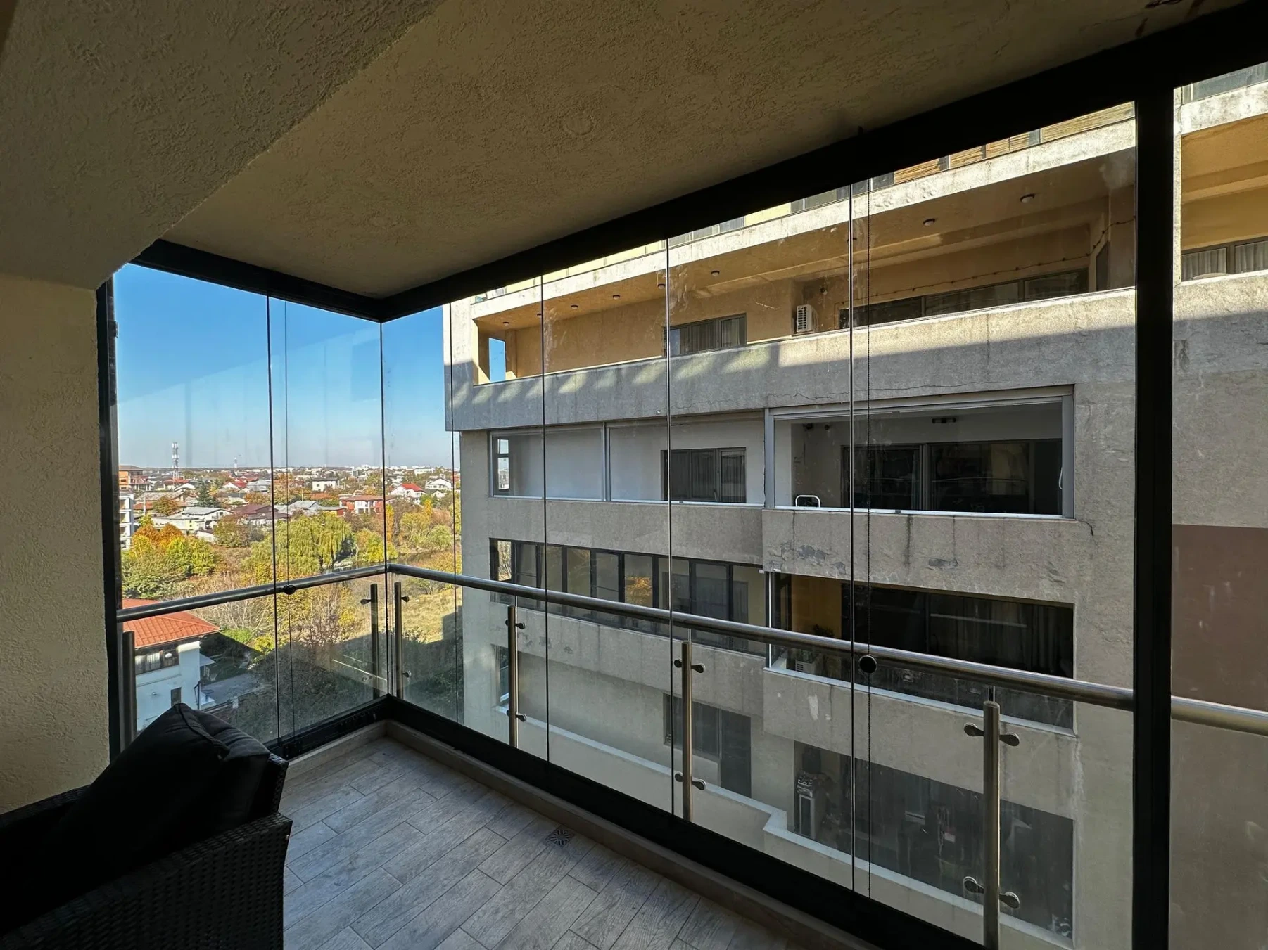 Închidere balcon cu sistemul glisant Valedo BKS în Pipera | valedo.ro